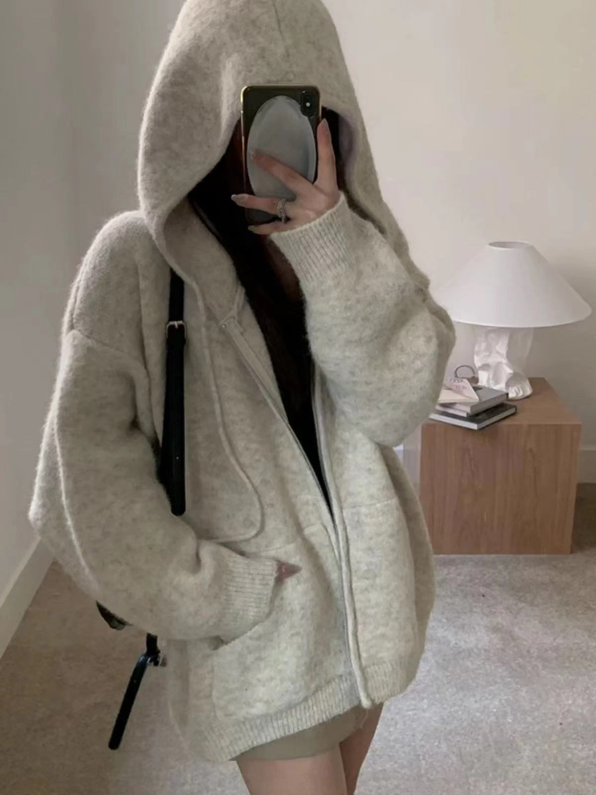 Soft waxy milk hooded sweater coat