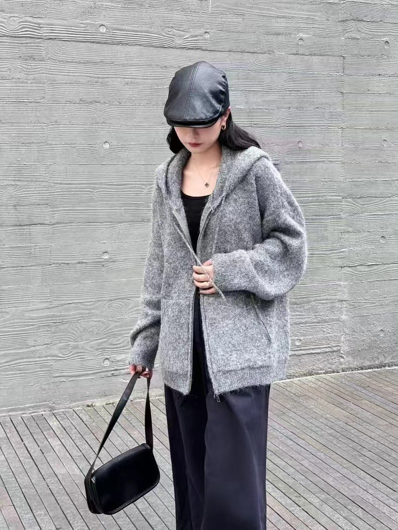 Soft waxy milk hooded sweater coat